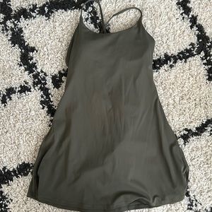 Halara Wanna Be Everyday Dress Size Medium. Worn only twice! Good condition.